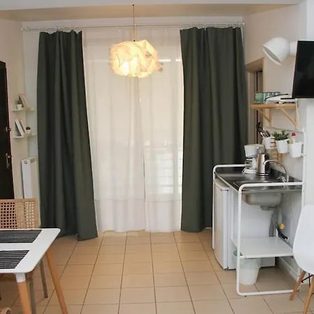 Comfy Hideaway Kalamata