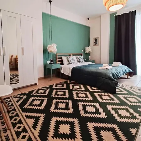 Comfy Hideaway *