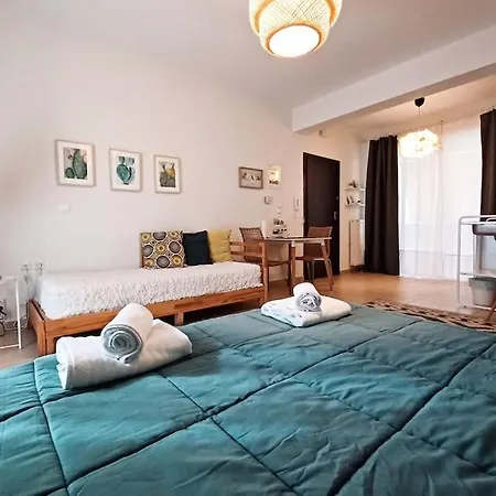 Comfy Hideaway Kalamata
